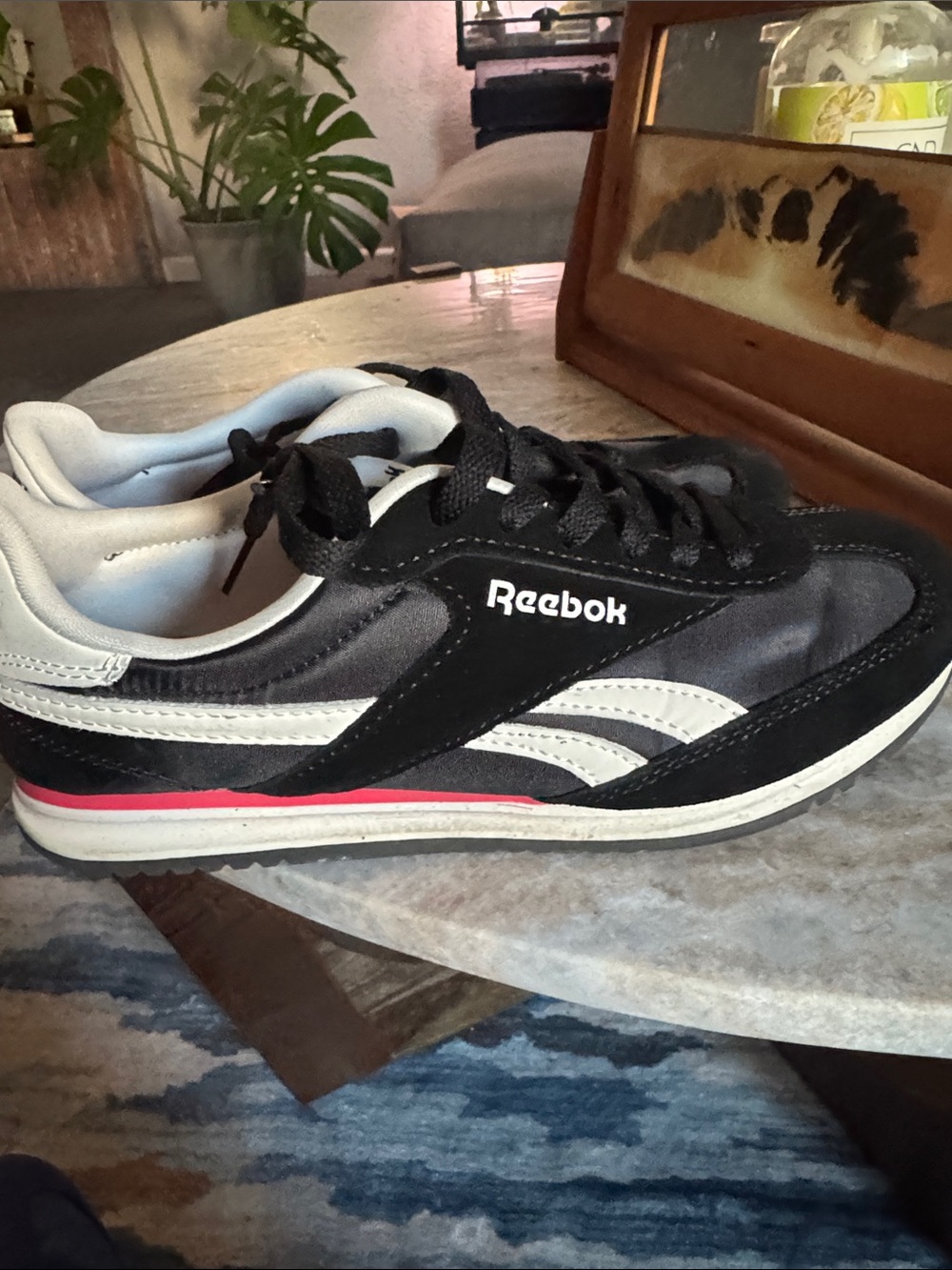 Reebok Black White Trainer with Pink Stripe